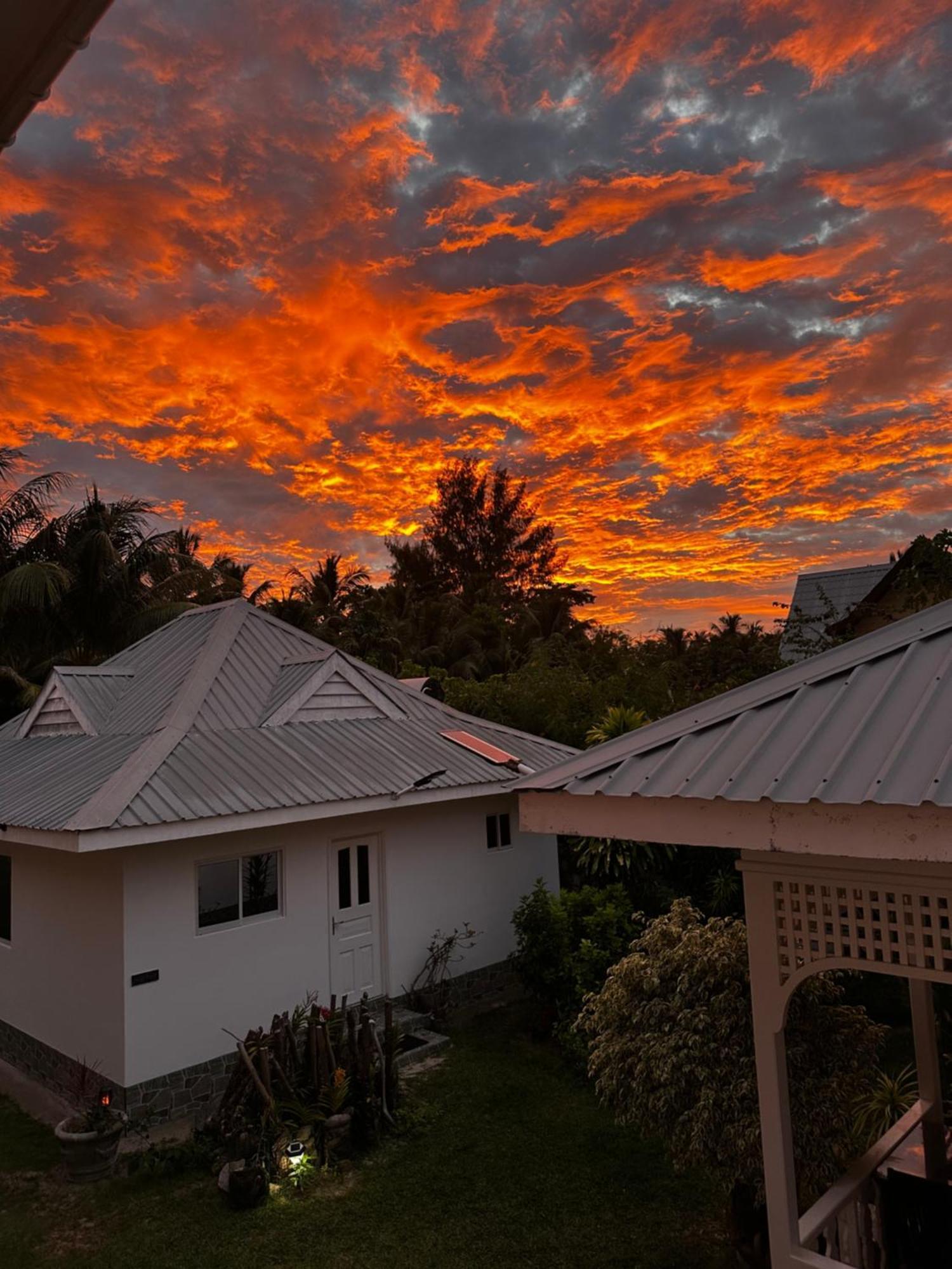 Cap Jean Marie Beach Villas Anse Kerlan Exteriör bild